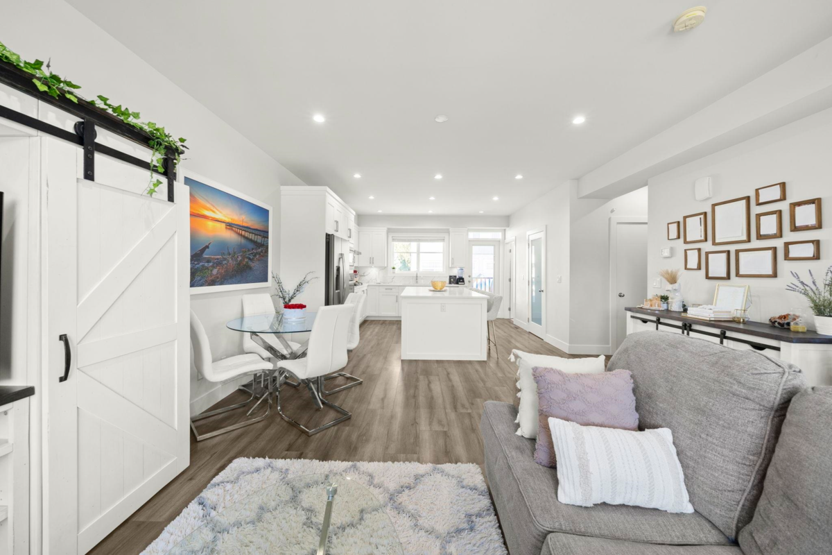 Guest Bathroom Photo of 14 19239 70 Avenue, Surrey, BC