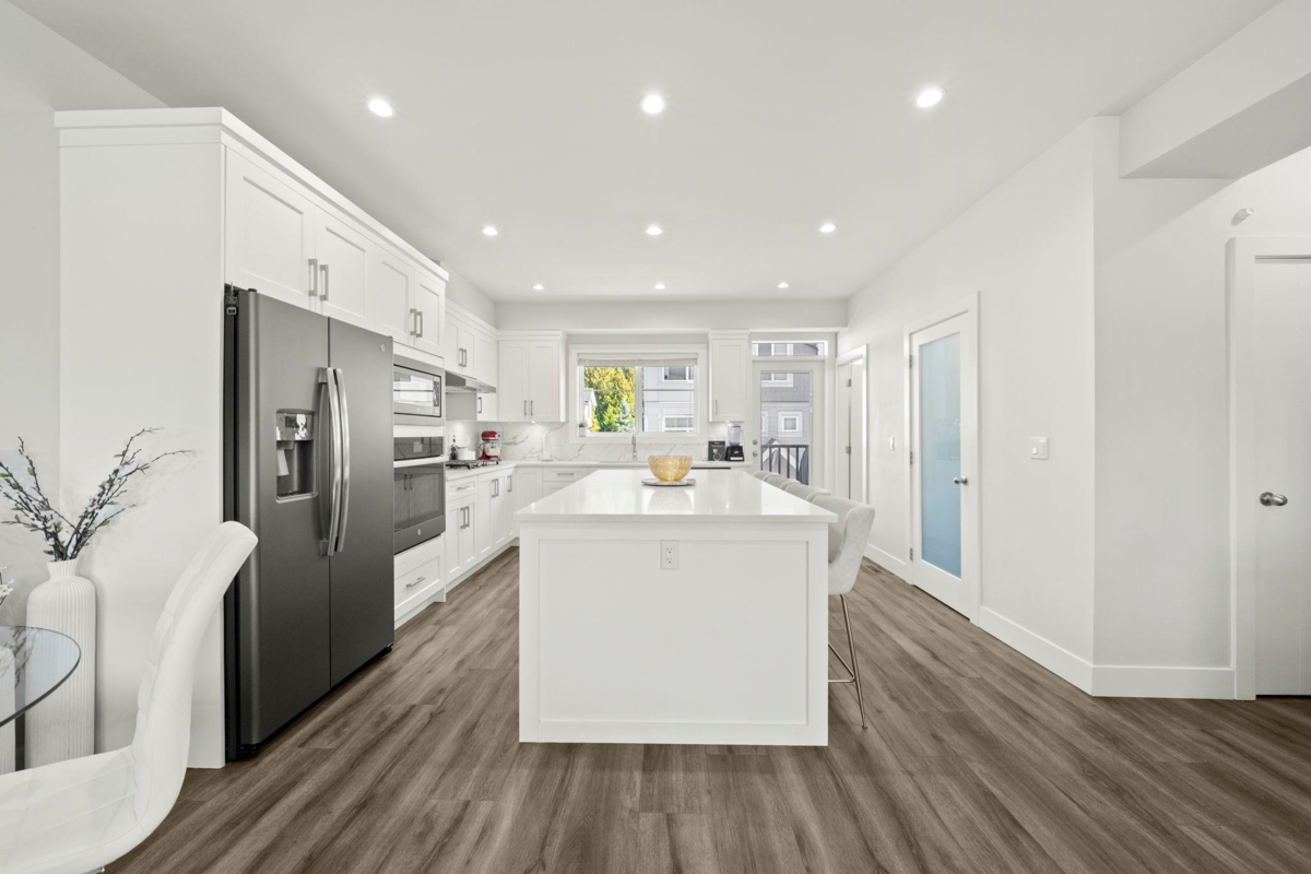 Loft / Bonus Room Photo of 14 19239 70 Avenue, Surrey, BC