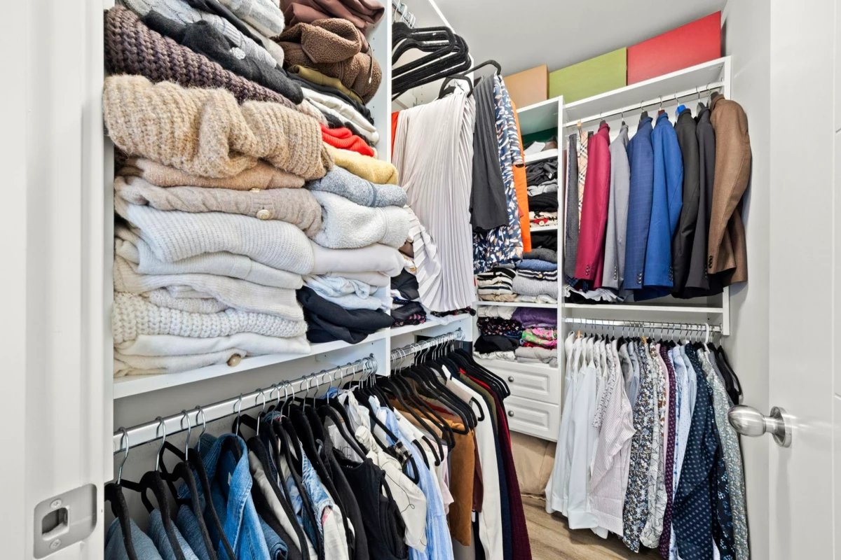 Primary Bathroom Photo of 14 19239 70 Avenue, Surrey, BC