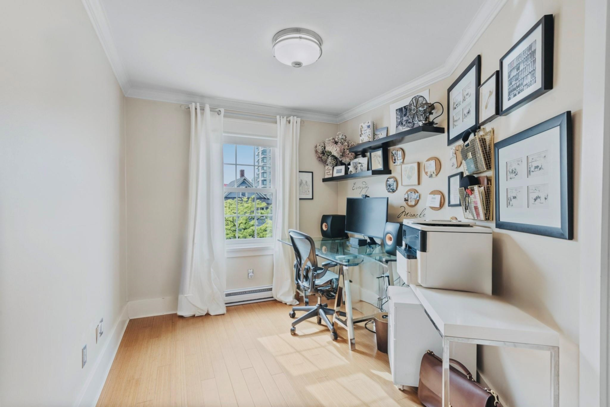 Primary Bedroom Photo of 1365 W 7th Avenue, Vancouver, BC