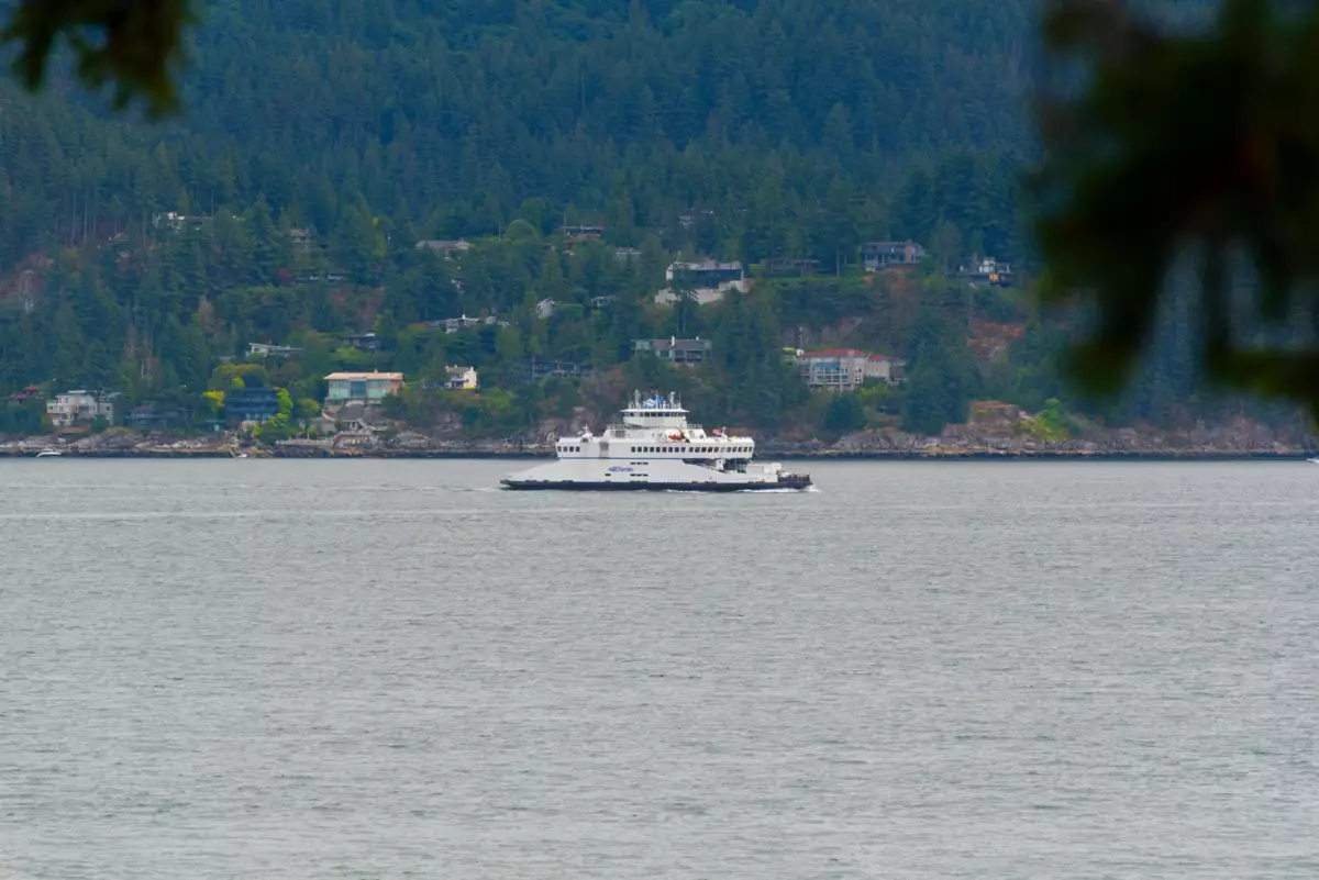 Primary Bathroom Photo of 1433 Eagle Cliff Road, Bowen Island, BC