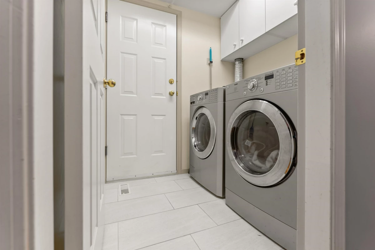 Front Yard Photo of 4 7531 No. 1 Road, Richmond, BC