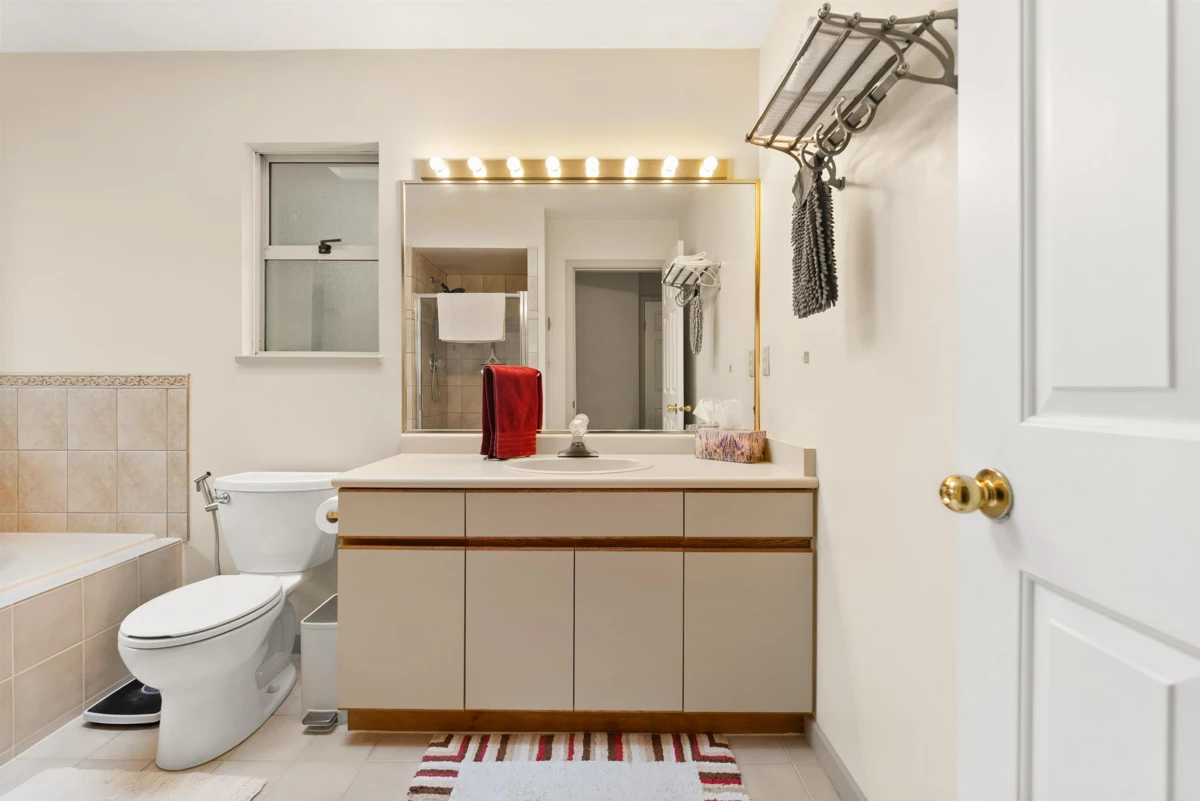 Hallway Photo of 4 7531 No. 1 Road, Richmond, BC