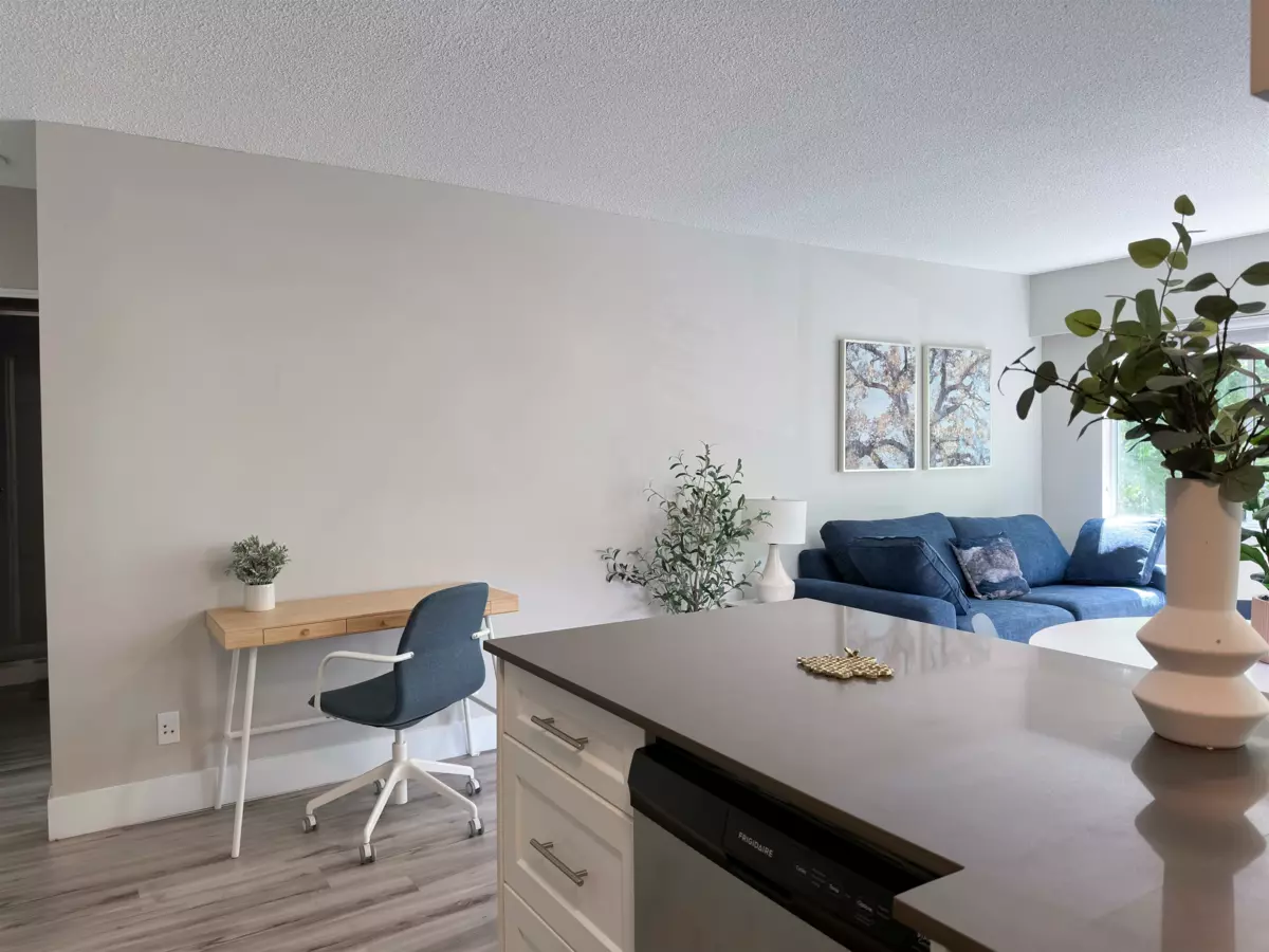 Dining Area Photo of 1923 Parker Street, Vancouver, BC
