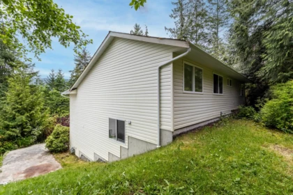 Fitness Center Photo Near 5803 Marine Way, Sechelt, BC