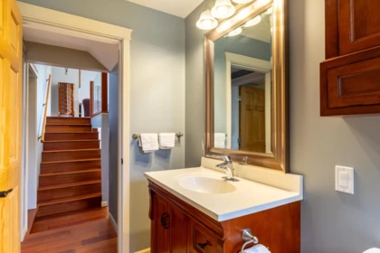 Hallway Photo of 5803 Marine Way, Sechelt, BC