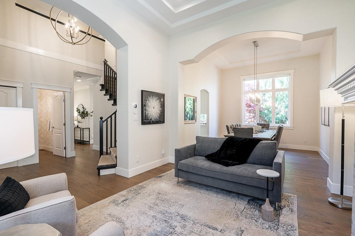 Dining Area Photo of 15585 37 Avenue, Surrey, BC