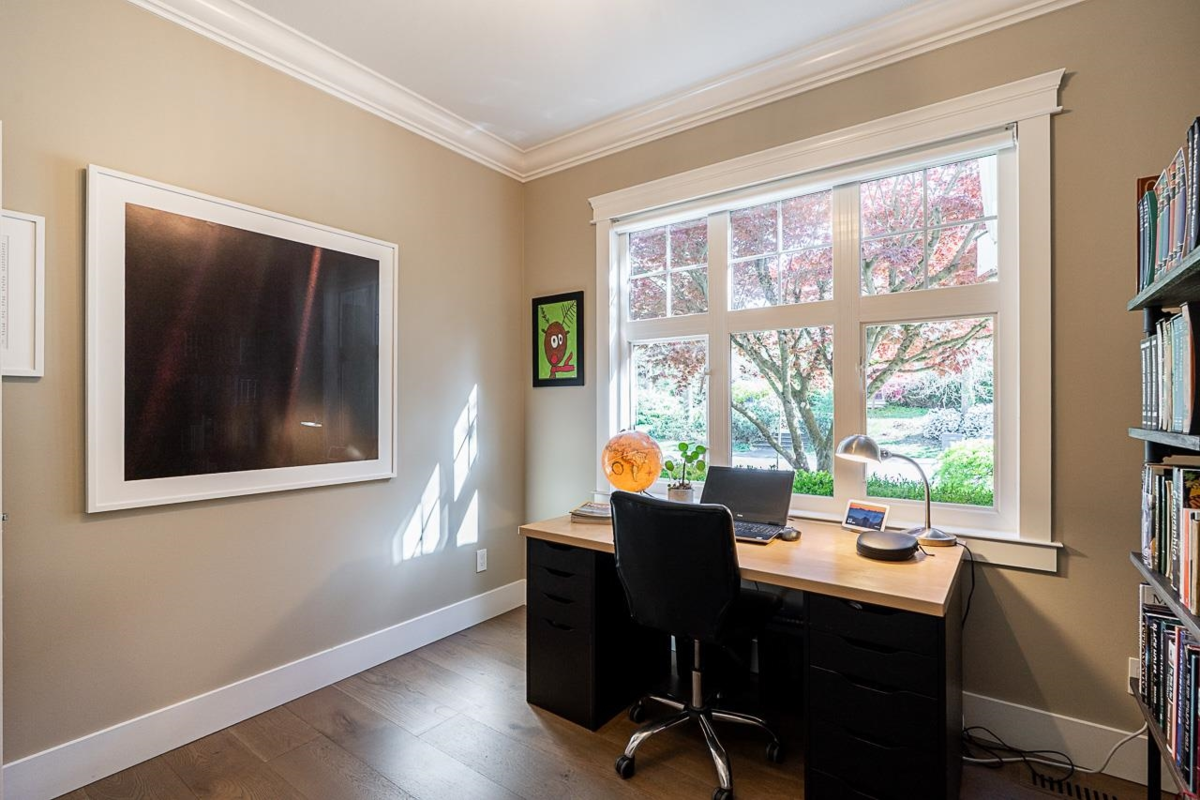 Loft / Bonus Room Photo of 15585 37 Avenue, Surrey, BC