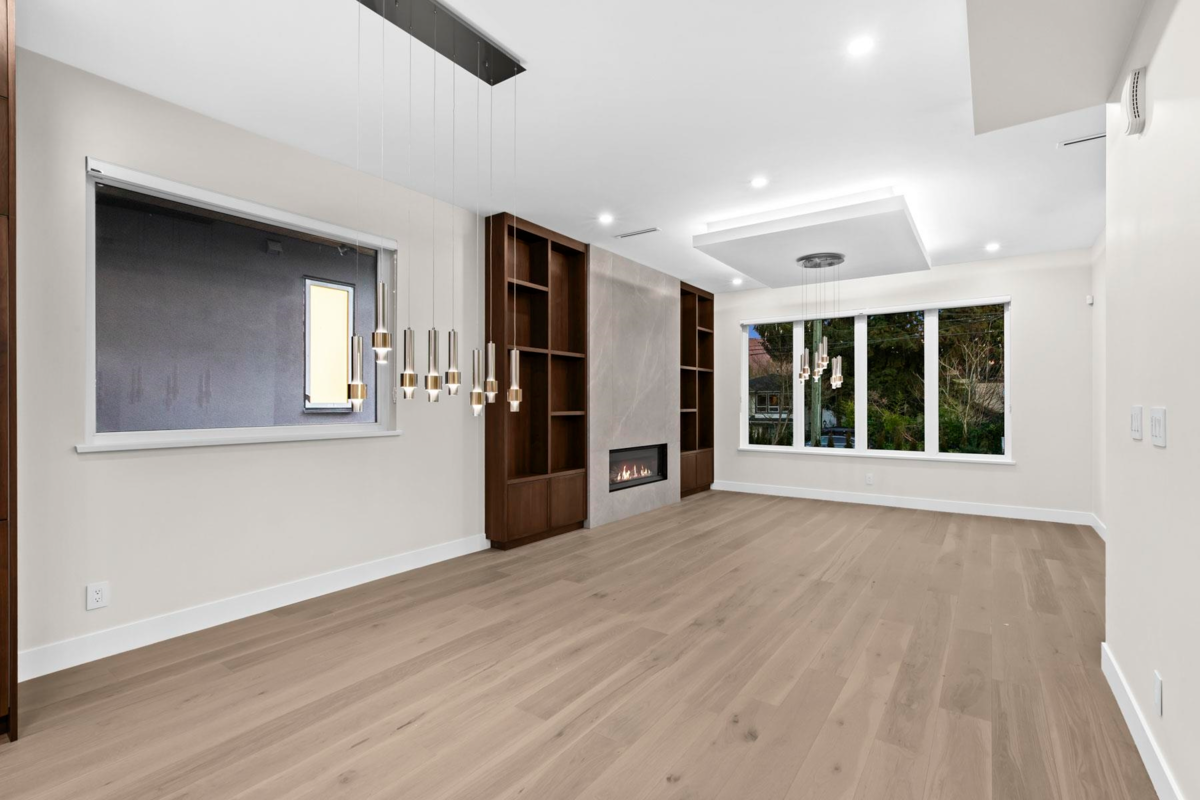 Breakfast Nook Photo of 3071 Fromme Road, North Vancouver, BC