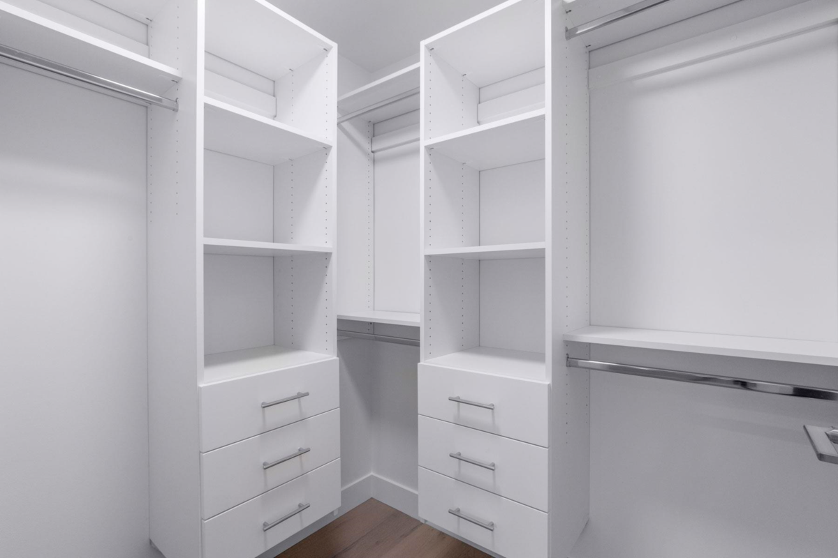 Outdoor Deck Photo of 3071 Fromme Road, North Vancouver, BC