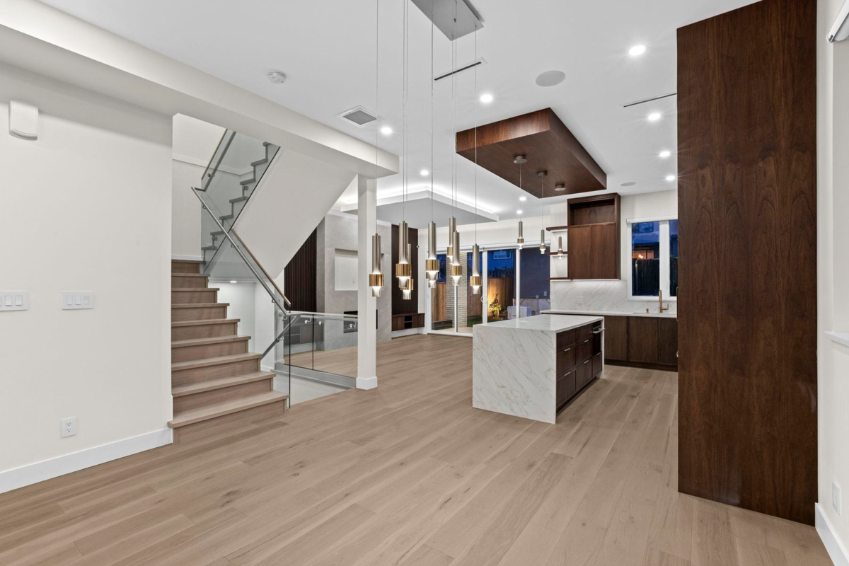 Primary Bedroom Photo of 3071 Fromme Road, North Vancouver, BC