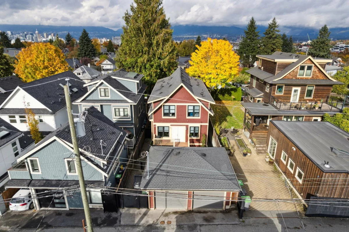 Outdoor Kitchen Photo of 764 E 14th Avenue, Vancouver, BC
