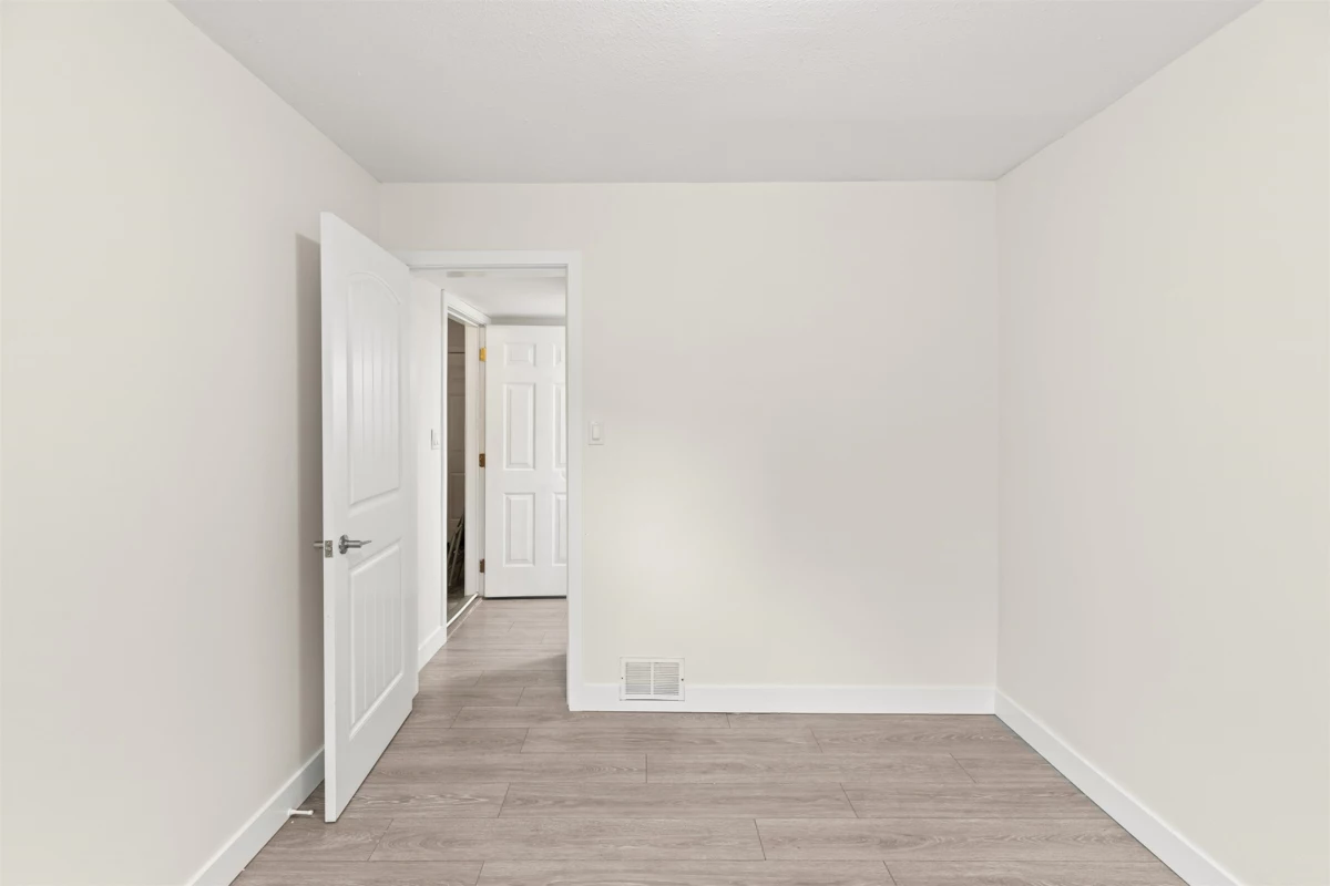 Garden / Landscaping Photo of 3782 Lindsay Street, Abbotsford, BC