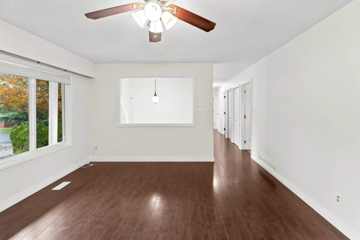 Primary Bedroom Photo of 3782 Lindsay Street, Abbotsford, BC