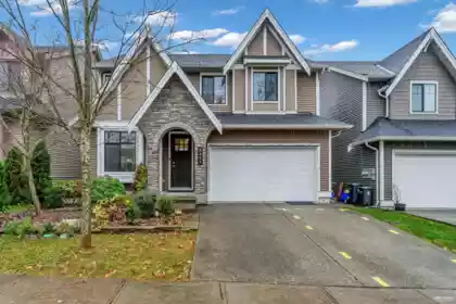 8455 207 Street, Langley, BC, Langley — Single Family Residence for sale