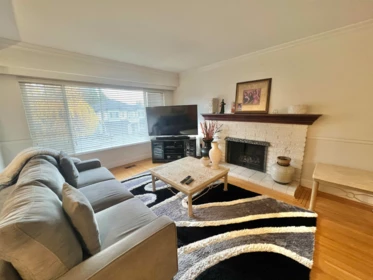 Family Room Photo of 12542 Grove Crescent, Surrey, BC