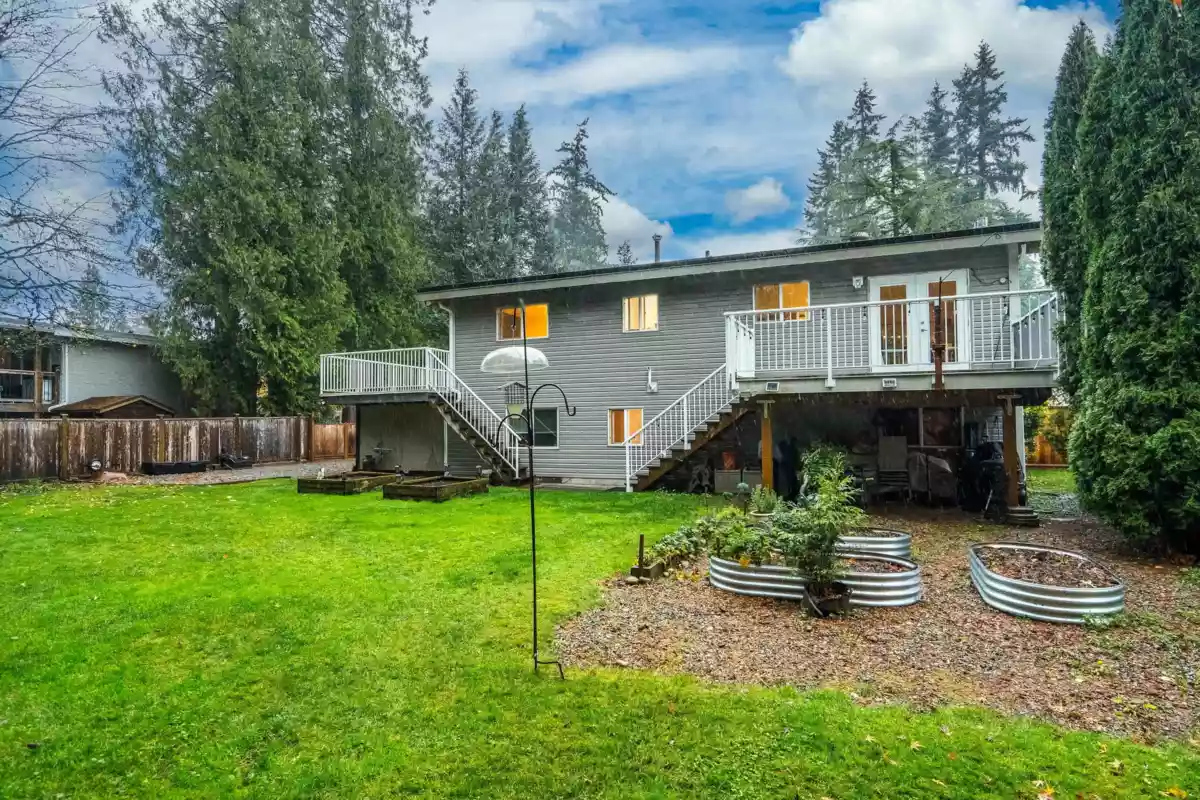 Aerial View of 20738 38a Avenue, Langley, BC