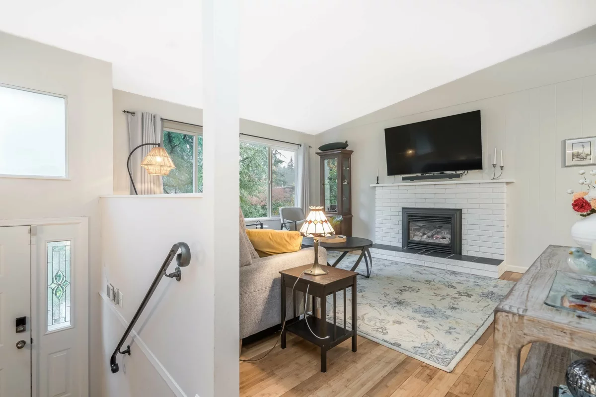 Family Room Photo of 20738 38a Avenue, Langley, BC