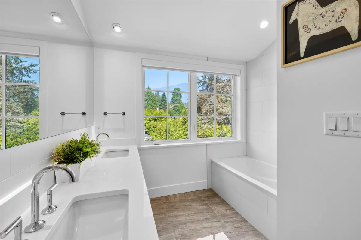 Office / Den Photo of 6 1133 Ridgewood Drive, North Vancouver, BC