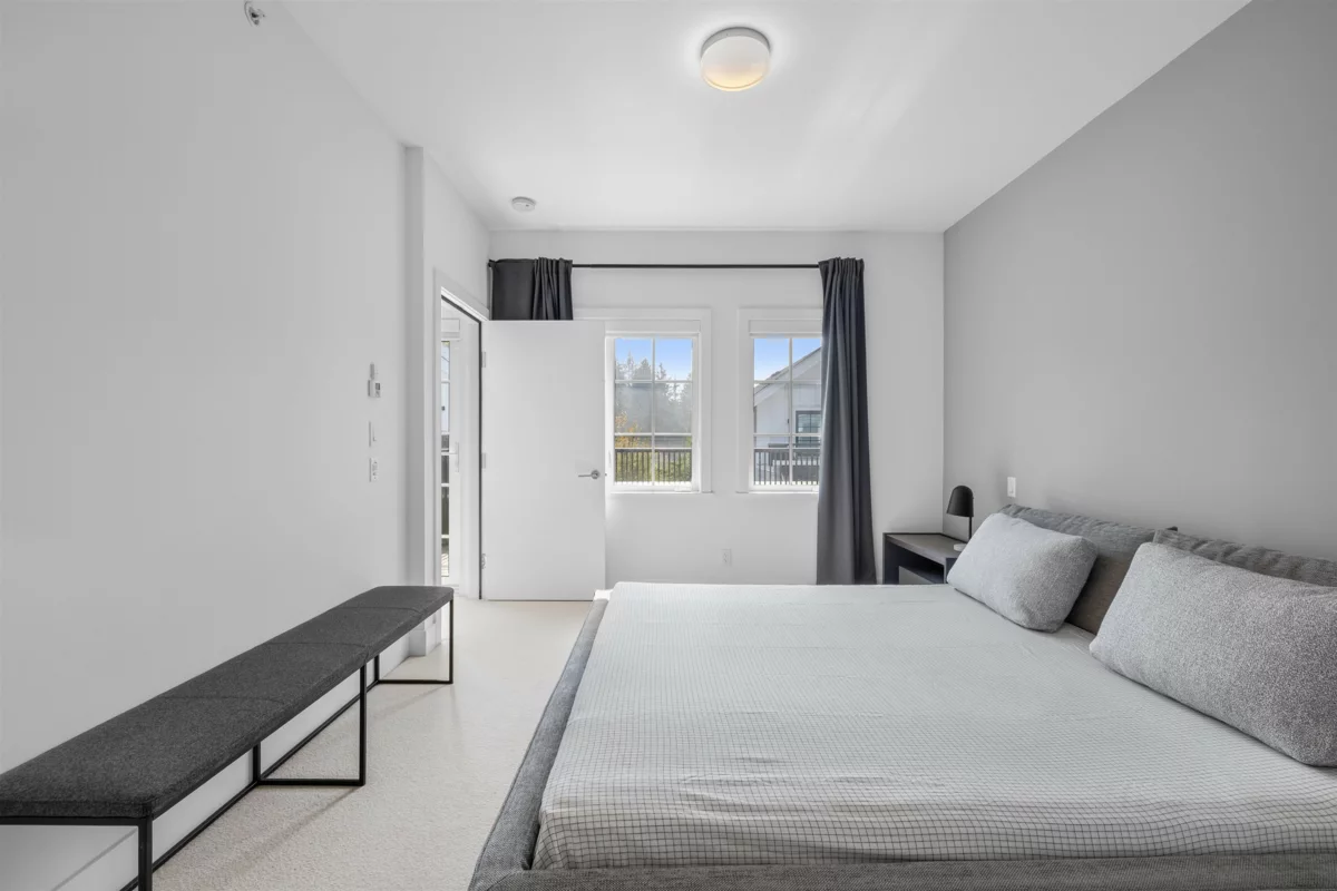 Powder Room Photo of 6 1133 Ridgewood Drive, North Vancouver, BC