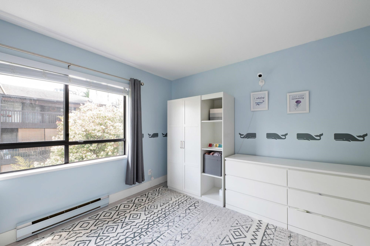 Aerial View of 410 777 Eighth Street, New Westminster, BC