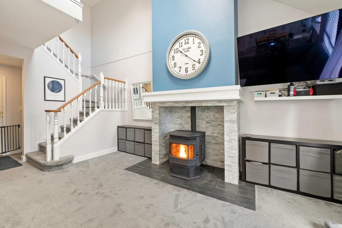 Primary Bathroom Photo of 410 777 Eighth Street, New Westminster, BC