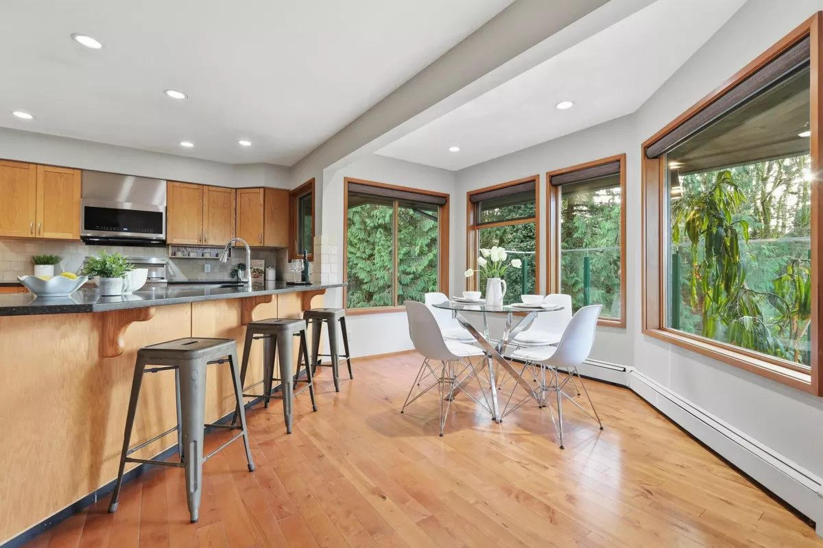 Kitchen Island Photo of 8953 Nelson View, Delta, BC