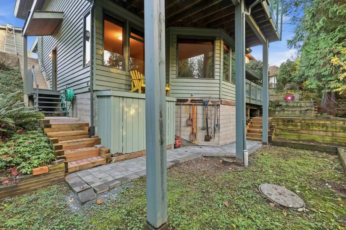 Laundry Room Photo of 8953 Nelson View, Delta, BC
