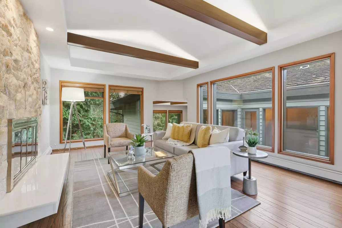 Living Room Photo of 8953 Nelson View, Delta, BC