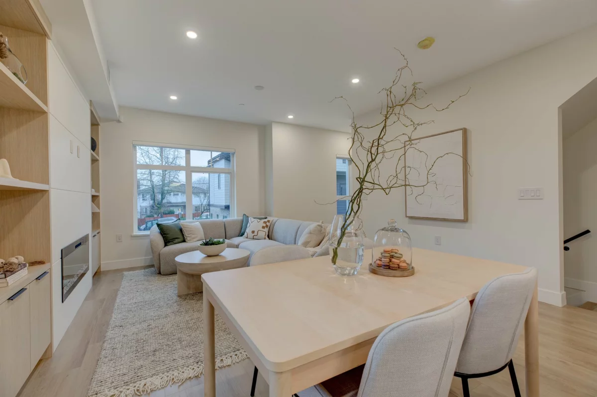 Breakfast Nook Photo of 7 339 Keary Street, New Westminster, BC