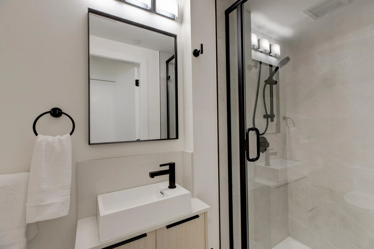 Laundry Room Photo of 7 339 Keary Street, New Westminster, BC