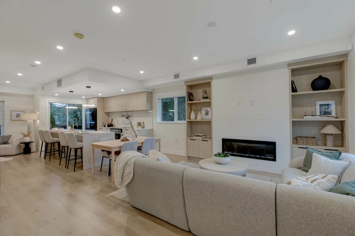 Primary Bathroom Photo of 7 339 Keary Street, New Westminster, BC