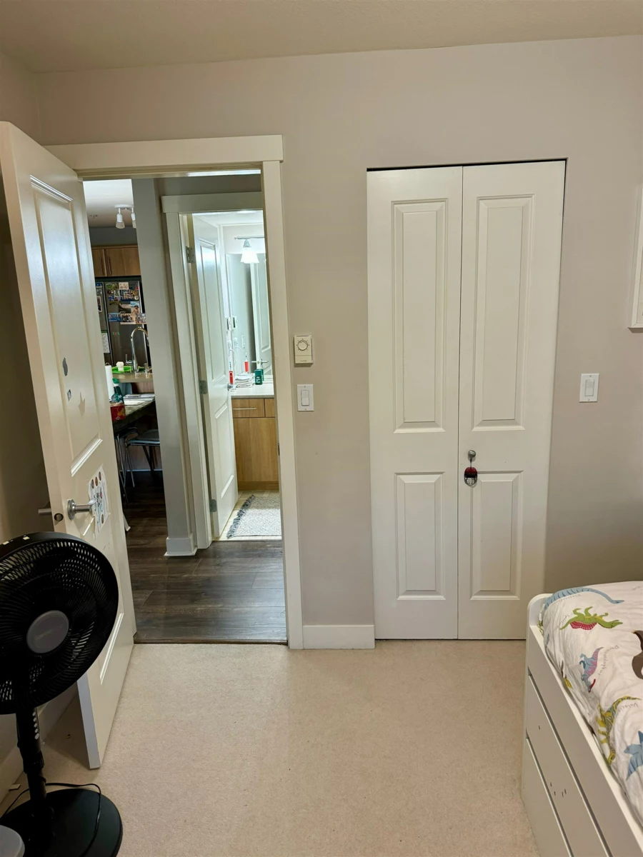 Breakfast Nook Photo of 206 19388 65 Avenue, Surrey, BC