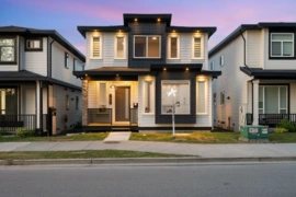 7652 206 Street, Langley, BC