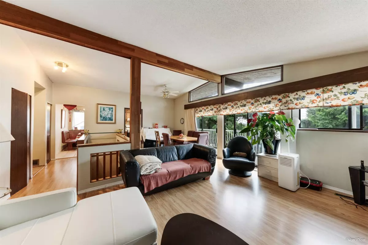 Primary Bedroom Photo of 8167 10th Avenue, Burnaby, BC