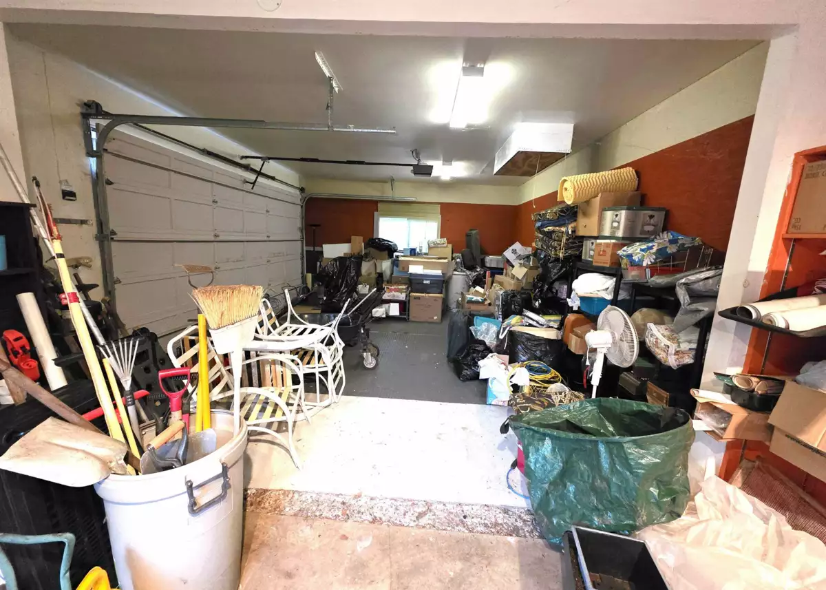 Garden / Landscaping Photo of 3319 275 Street, Langley, BC