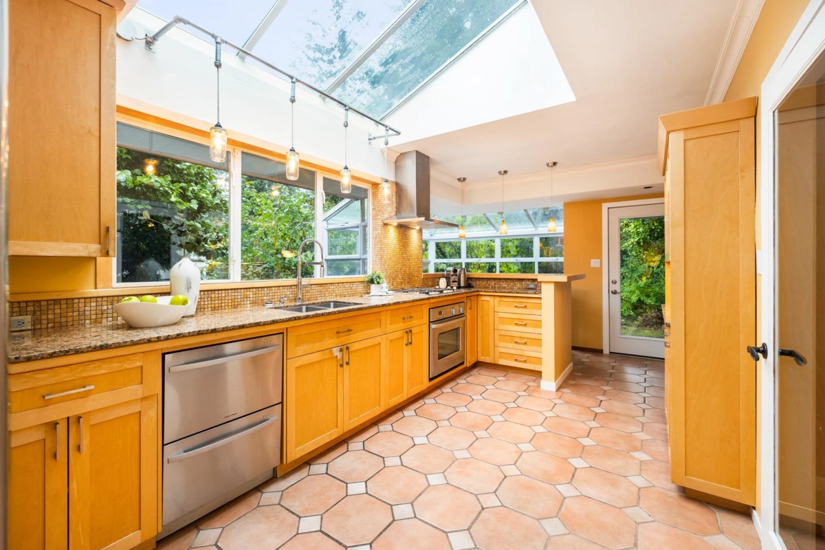 Bedroom 3 Photo of 1090 W Keith Road, North Vancouver, BC