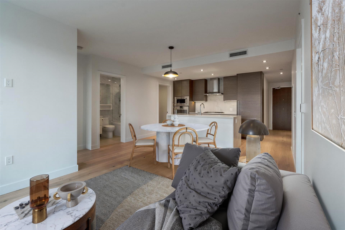 Family Room Photo of 207 5693 Elizabeth Street, Vancouver, BC