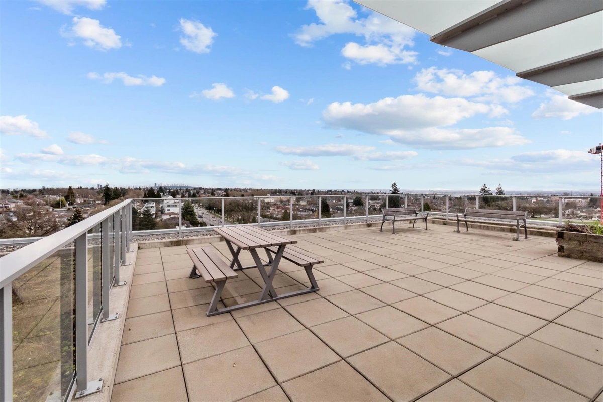 Outdoor Deck Photo of 207 5693 Elizabeth Street, Vancouver, BC