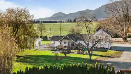 4990 Boundary Road, Yarrow, BC, Yarrow — Single Family Residence for sale