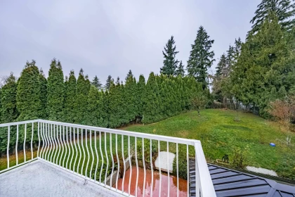 Garden / Landscaping Photo of 2523 Sunnyside Crescent, Abbotsford, BC