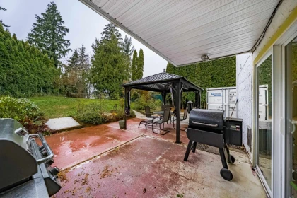 Outdoor Kitchen Photo of 2523 Sunnyside Crescent, Abbotsford, BC