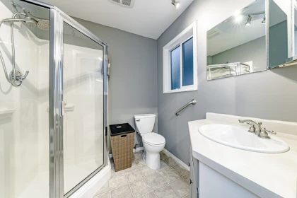 Powder Room Photo of 2523 Sunnyside Crescent, Abbotsford, BC