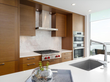PH1 1439 George Street, White Rock, BC, White Rock — Apartment/Condo for sale