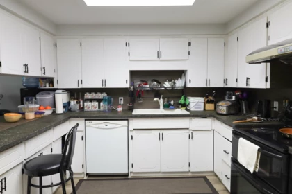 10261 10263 144 Street, Surrey, BC, Surrey — Quadruplex for sale