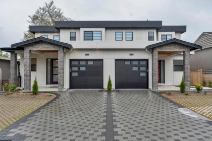 15570 Oxenham Avenue, White Rock, BC, White Rock — Half Duplex for sale