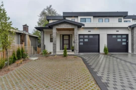15570 Oxenham Avenue, White Rock, BC