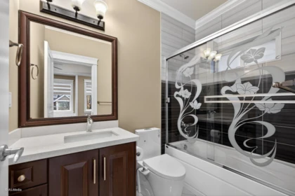 Laundry Room Photo of 14881 63 Avenue, Surrey, BC