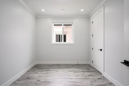 Entry Foyer Photo of 7518 205a Street, Langley, BC