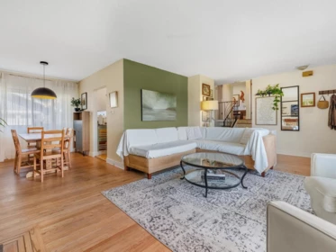 Family Room Photo of 9492 113b Street, Delta, BC